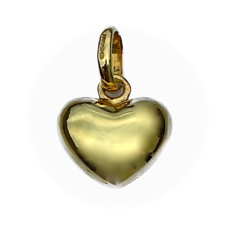 the 2010 Links of London Heart charm in 18ct gold vermeil