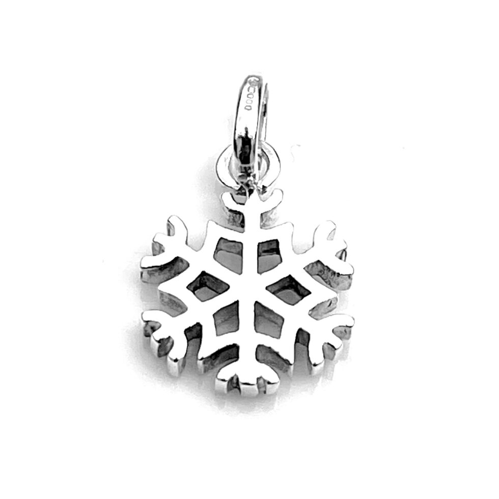 Close-up of the oval bail and jump ring on the Snowflake charm