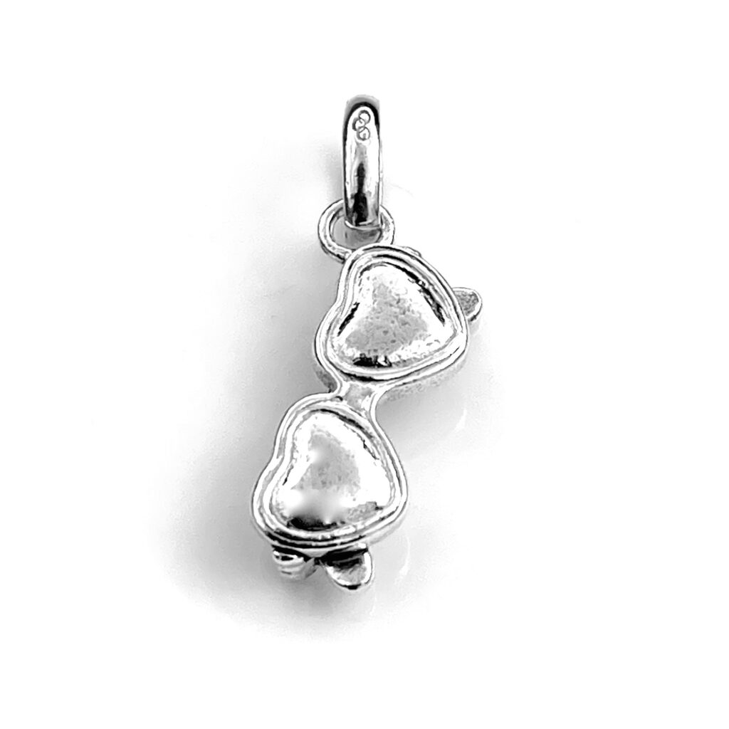 Front view of the 2010 Links of London Heart Glasses charm in sterling silver