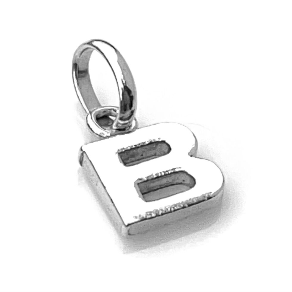 Close-up of the 2007 Links of London Sterling Silver Letter B Charm