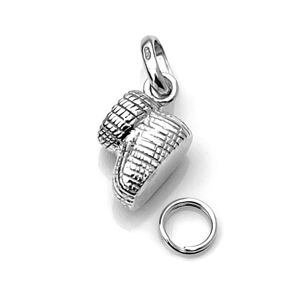 2010 Links of London Knitted Baby Bootie Charm in sterling silver.