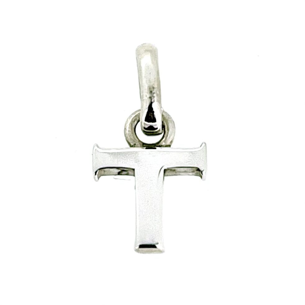 Close-up of the vintage Links of London Sterling Silver Letter T Charm.
