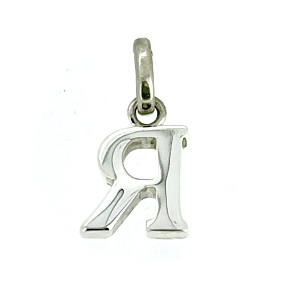 back view of the 2009 Links of London Classic Sterling Silver 'R' Charm.