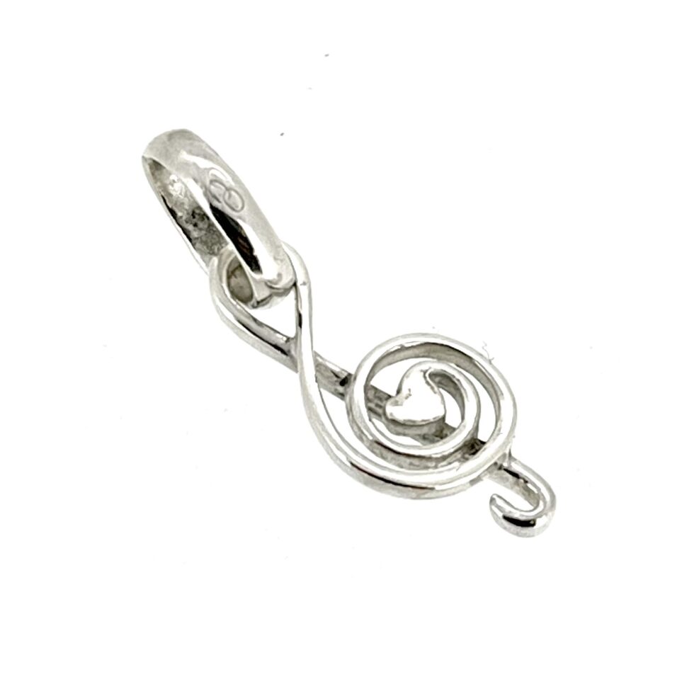 the vintage Links of London Treble Clef Charm with Heart.