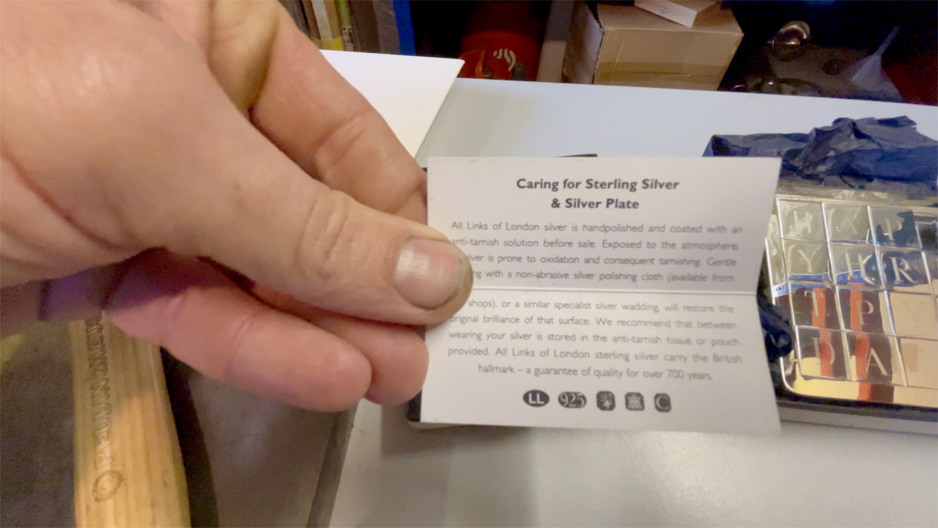 Links London’s sustainable packaging prototypes made in London.