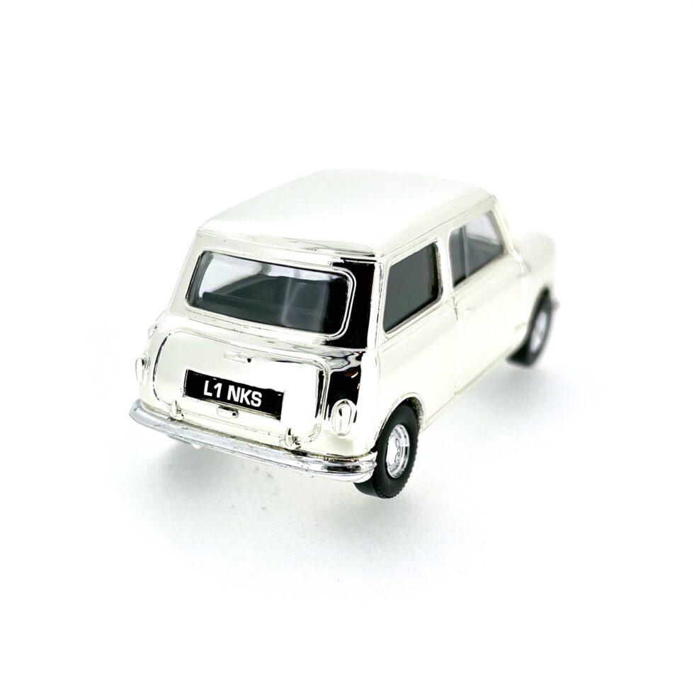 silver-plated Lledo Austin Mini Model with LINKS1 number plate.