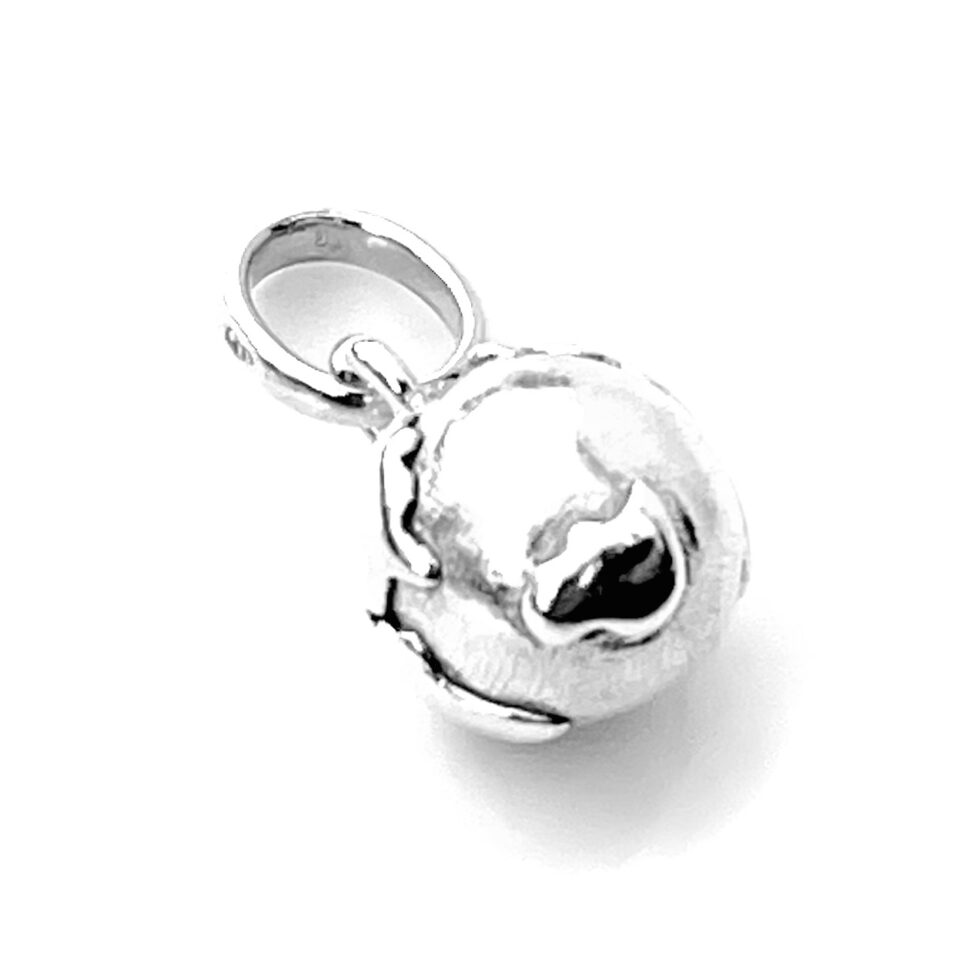 Links of London Sterling Silver Globe Charm.