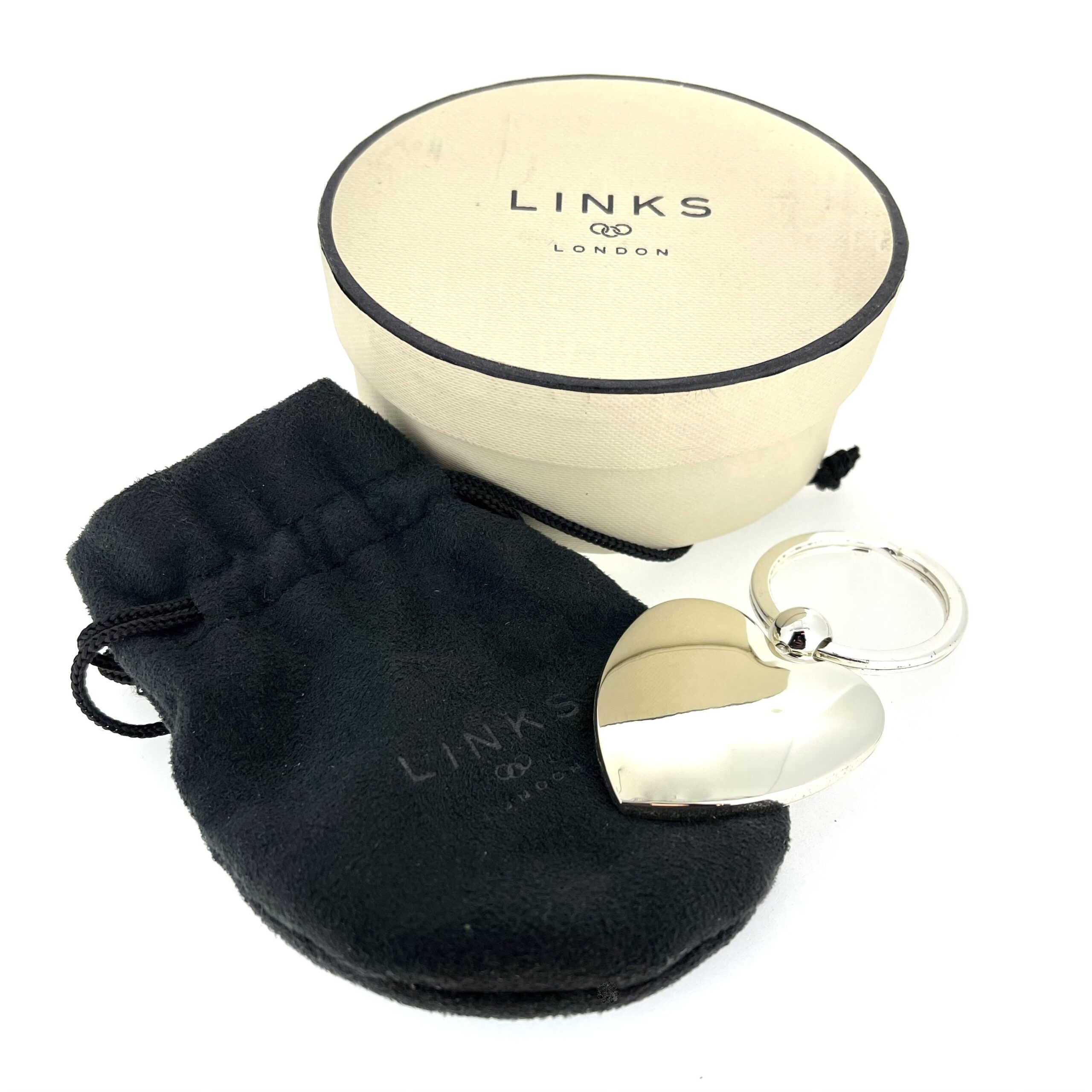Presented in its Links of London branded gift box.
