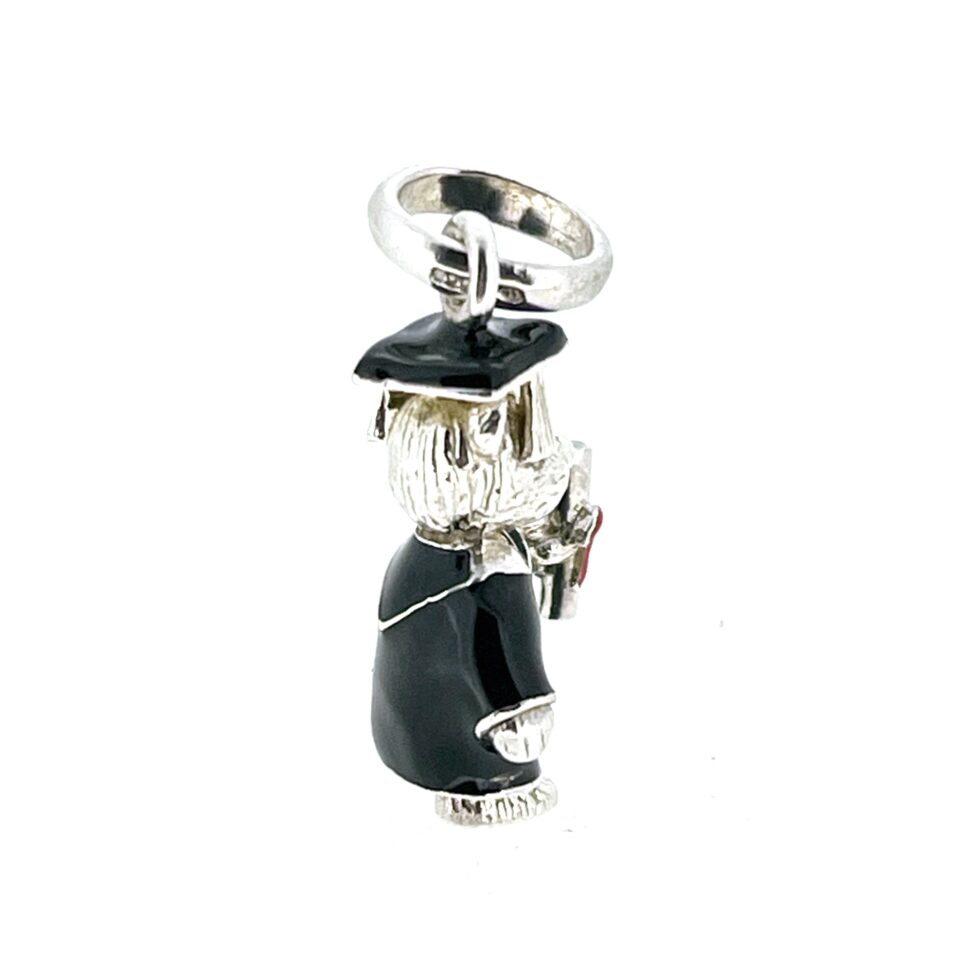 Side angle of sterling silver graduation bear charm