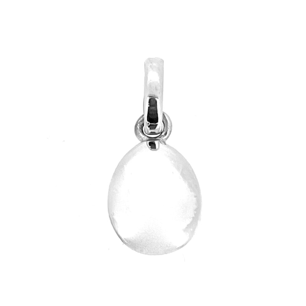 Reflection detail on mirror-finish egg charm