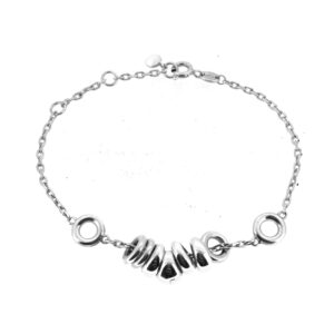 Fine oval chain links of Sweetie Drop Bracelet