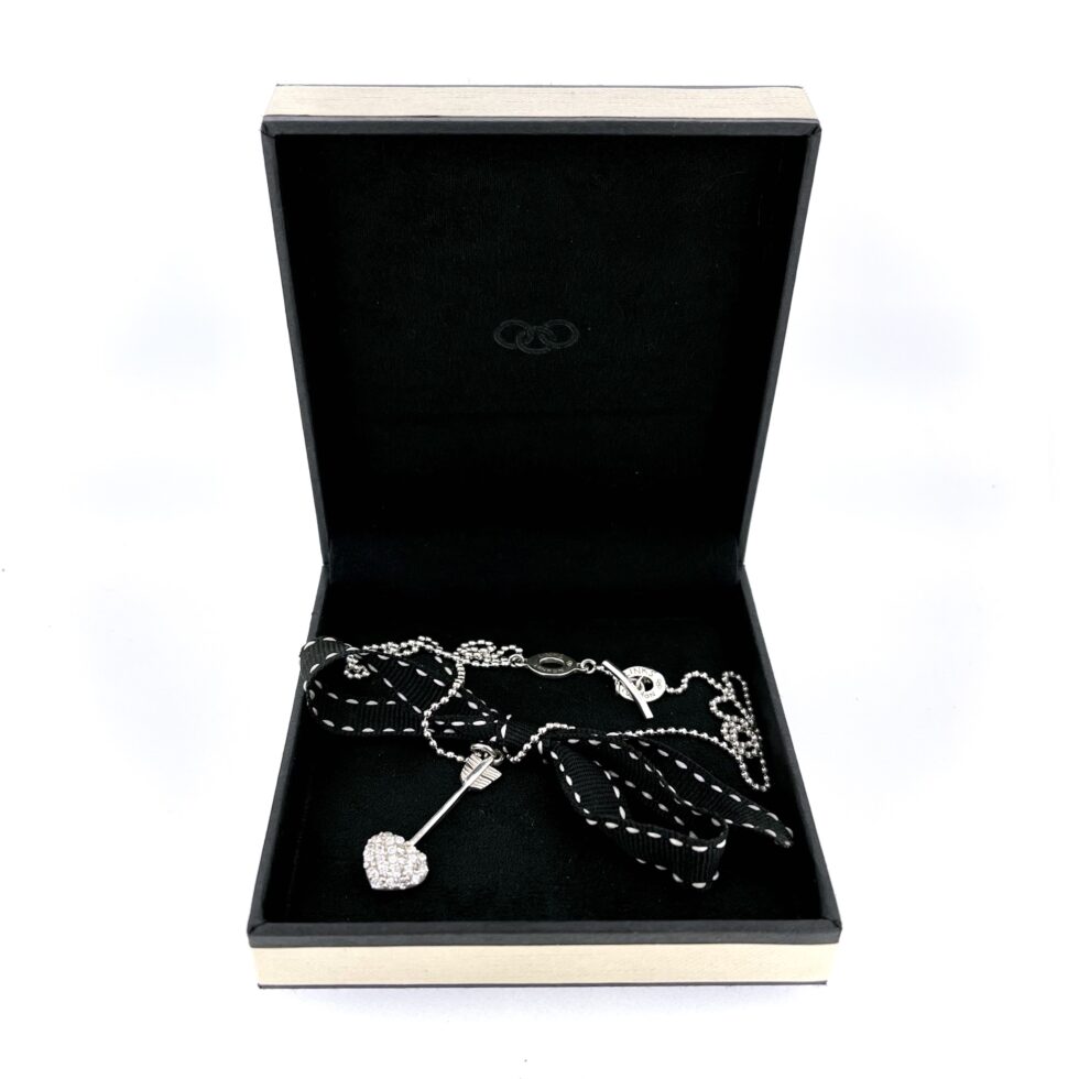 Vintage Links of London box with necklace