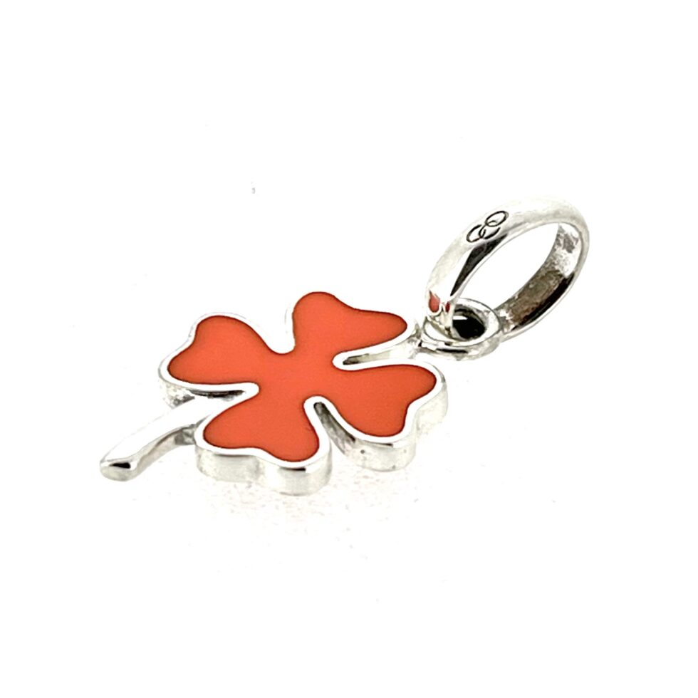 Vintage Links of London enamel clover charm side profile