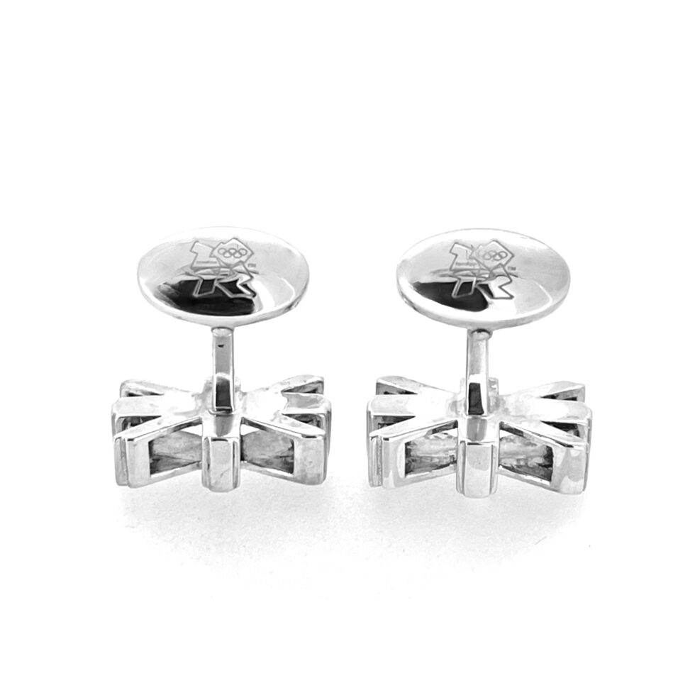 Close-up of London 2012 Union Jack cufflink detailing