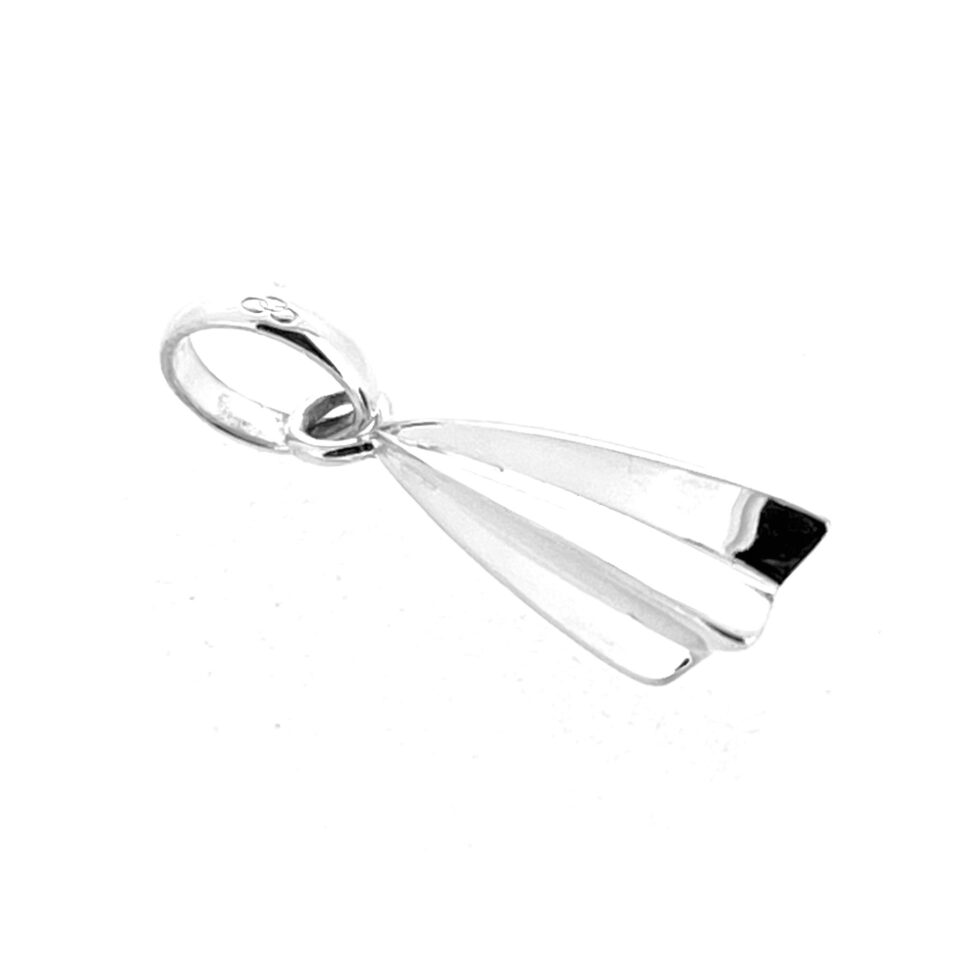 Three-ring logo bail on shooting star charm