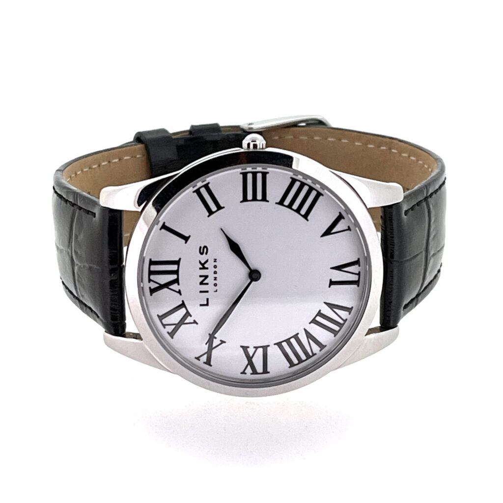 White Roman numeral dial with black feuille hands