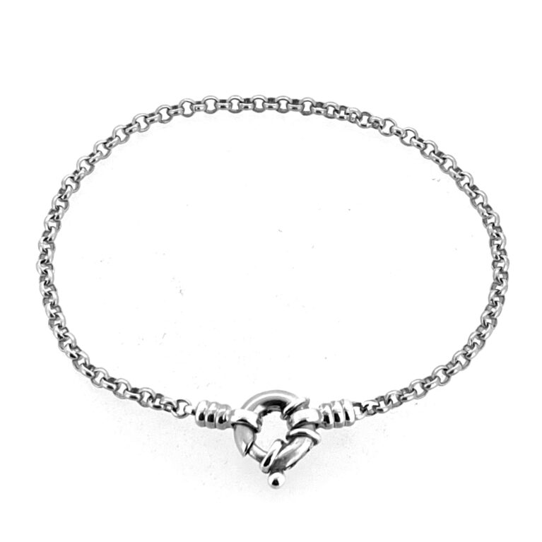 Side profile highlighting link thickness and mirror-polished surface