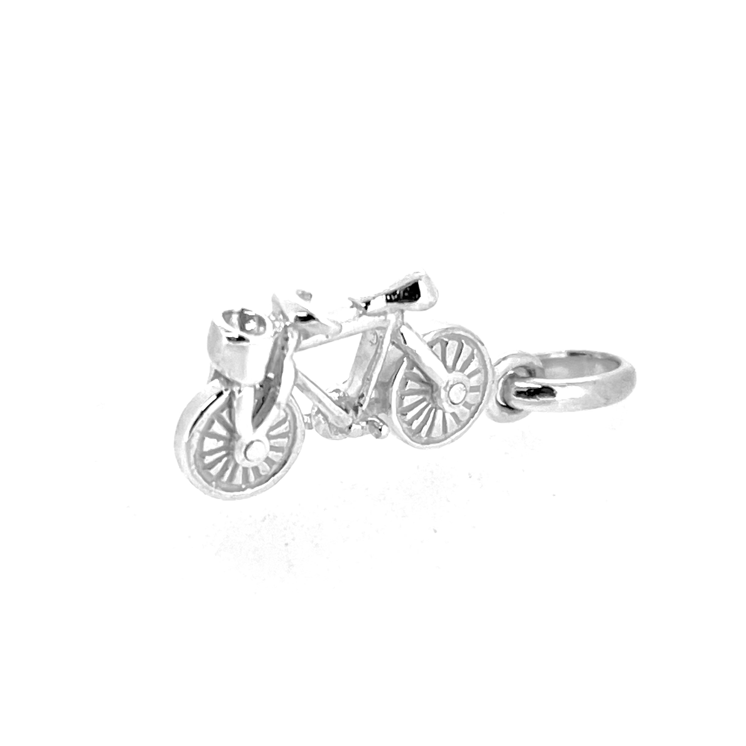 The charm that captures the spirit of a London ride.
