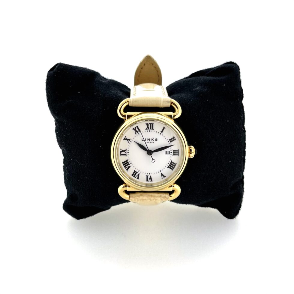 Complete set including vintage oval Links of London box.