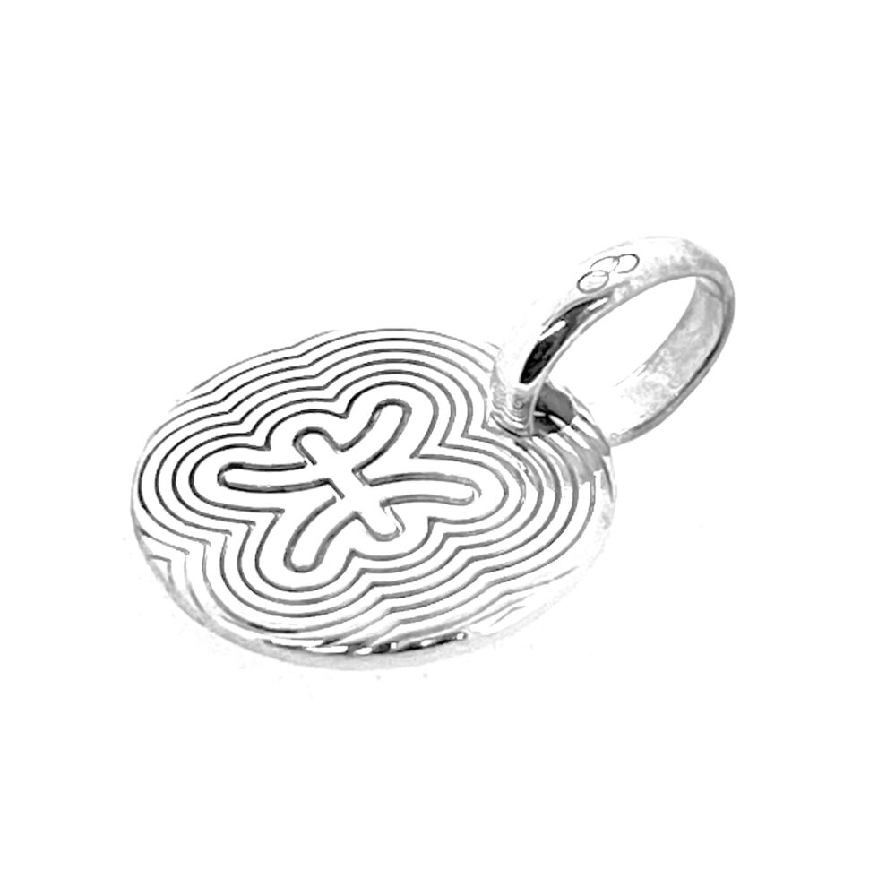 Side angle showing disc thickness 1.3mm