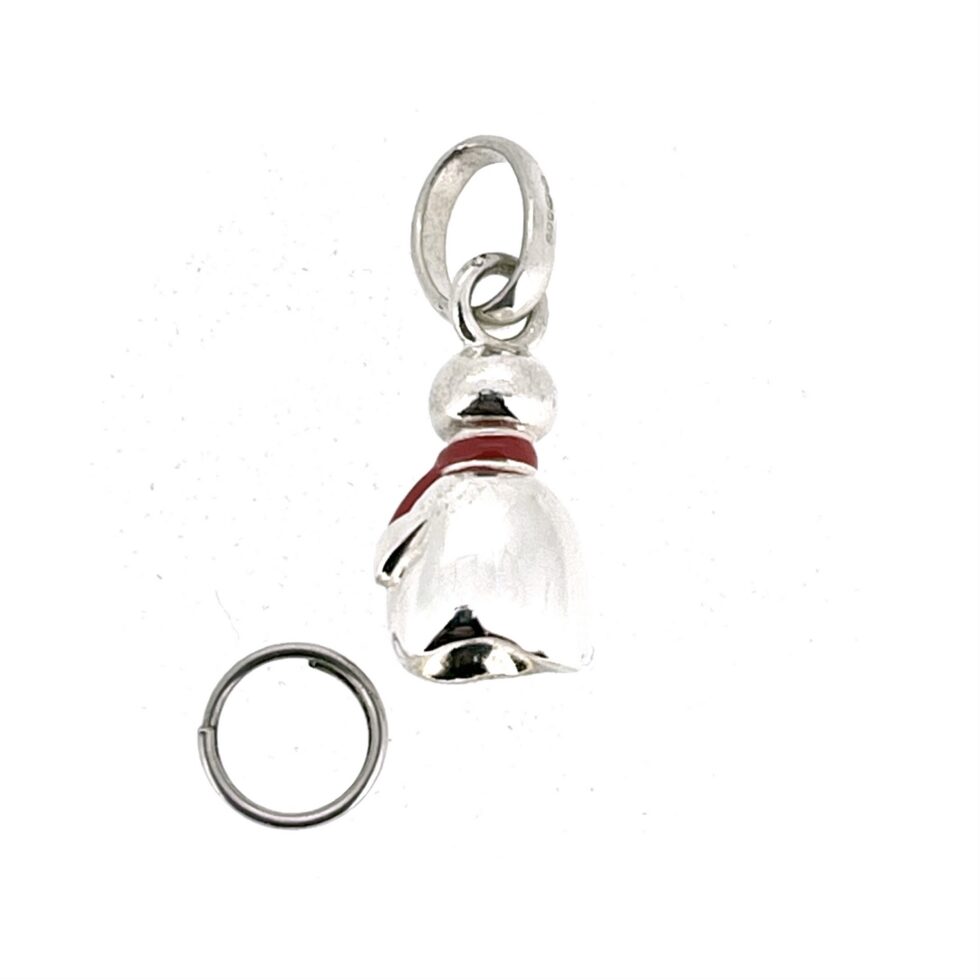 Links of London oval bail snowman charm detail