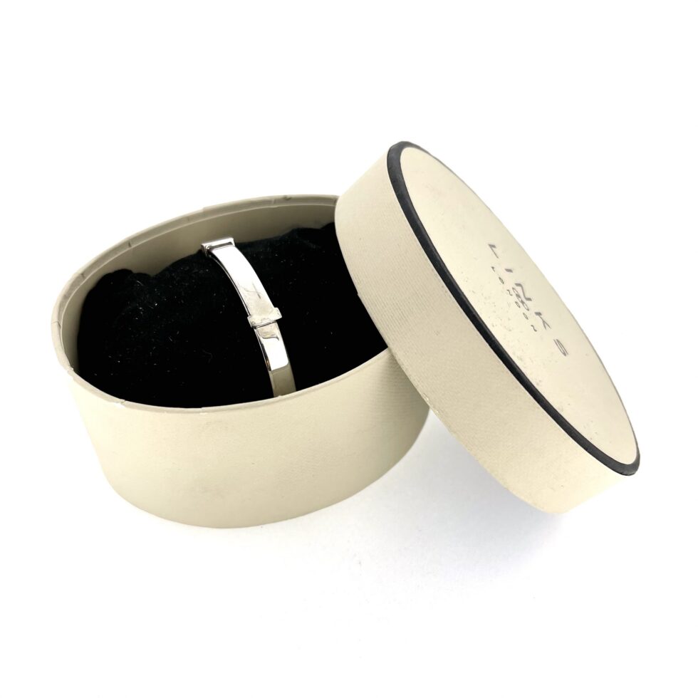 Links of London baby bangle in oval gift box