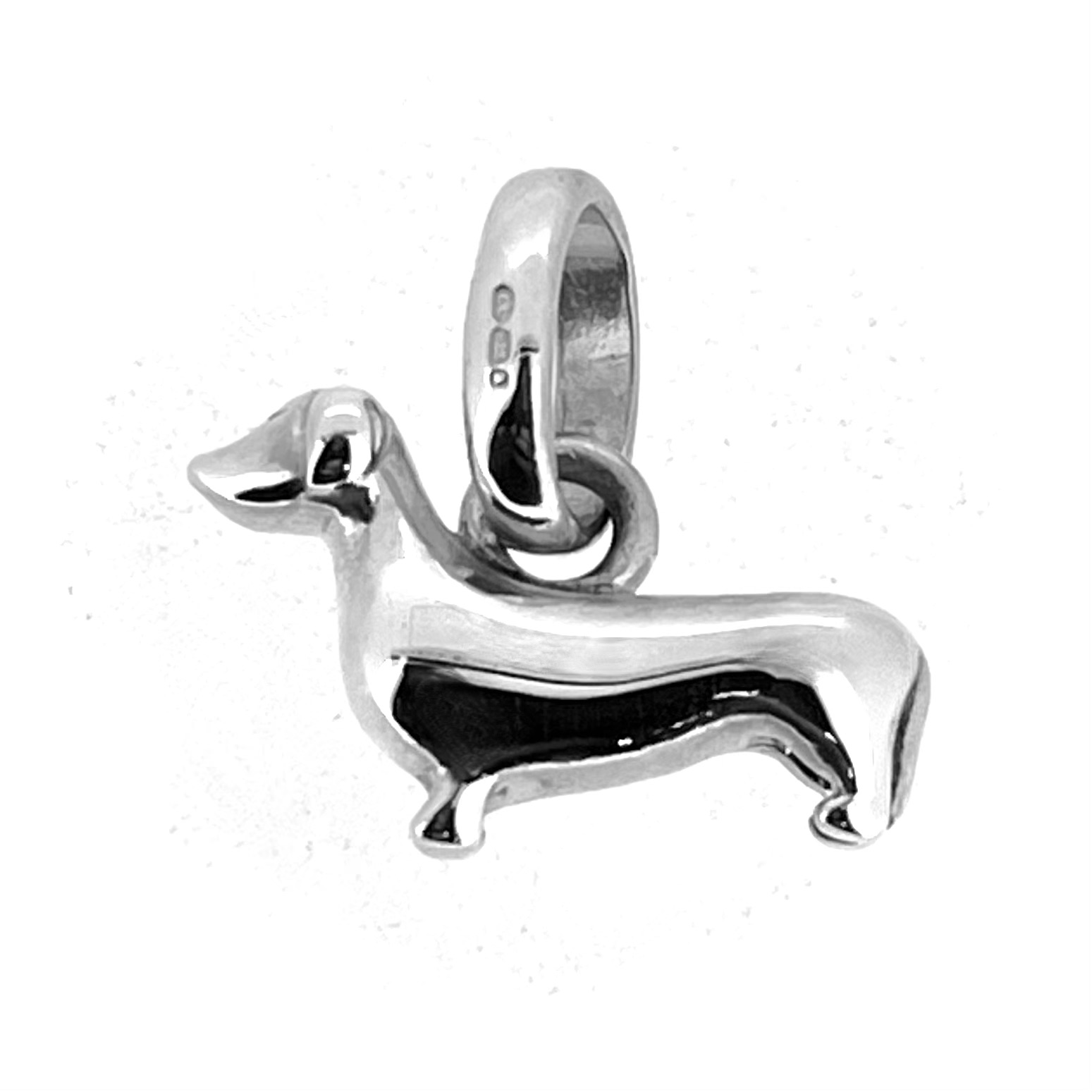 Close-up of oval Links of London bail 9mm x 7mm