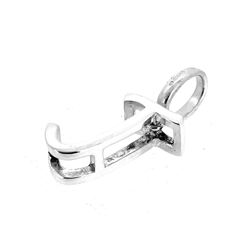 Hallmarked 2011 LL 925 sterling silver letter J