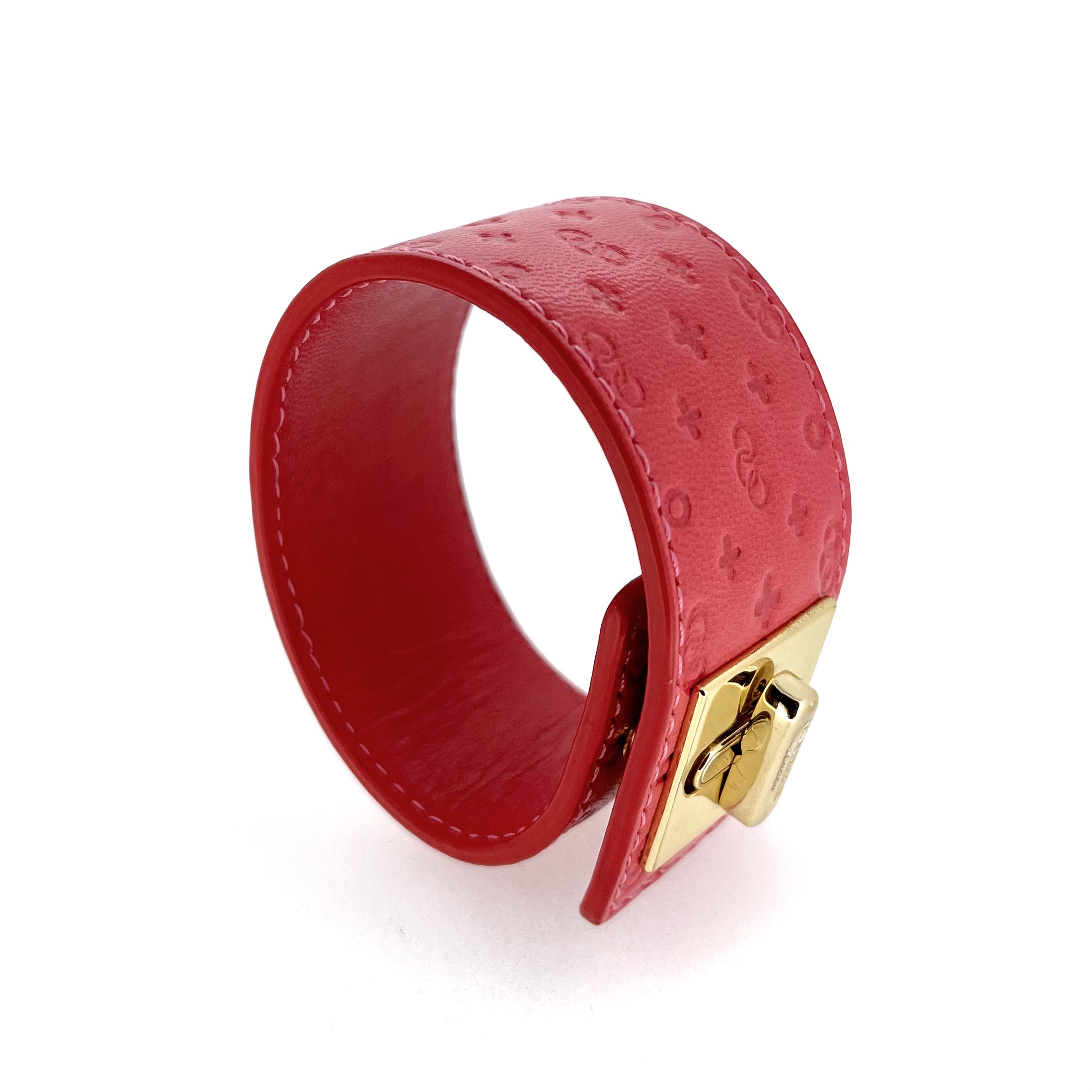 Structured leather cuff bracelet wide format