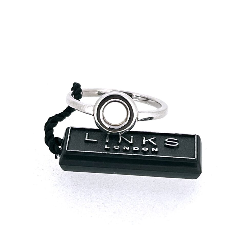 Sterling silver Sweetie Halo ring design