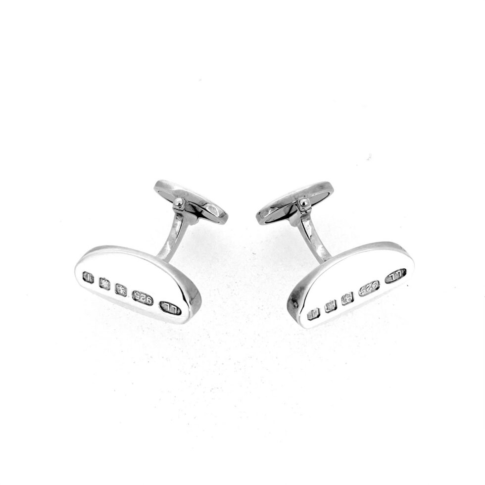 Close view of sterling silver hallmark cufflink front detail