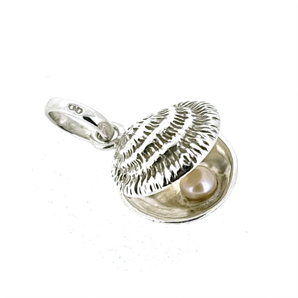Sterling silver oyster charm closed shell detail