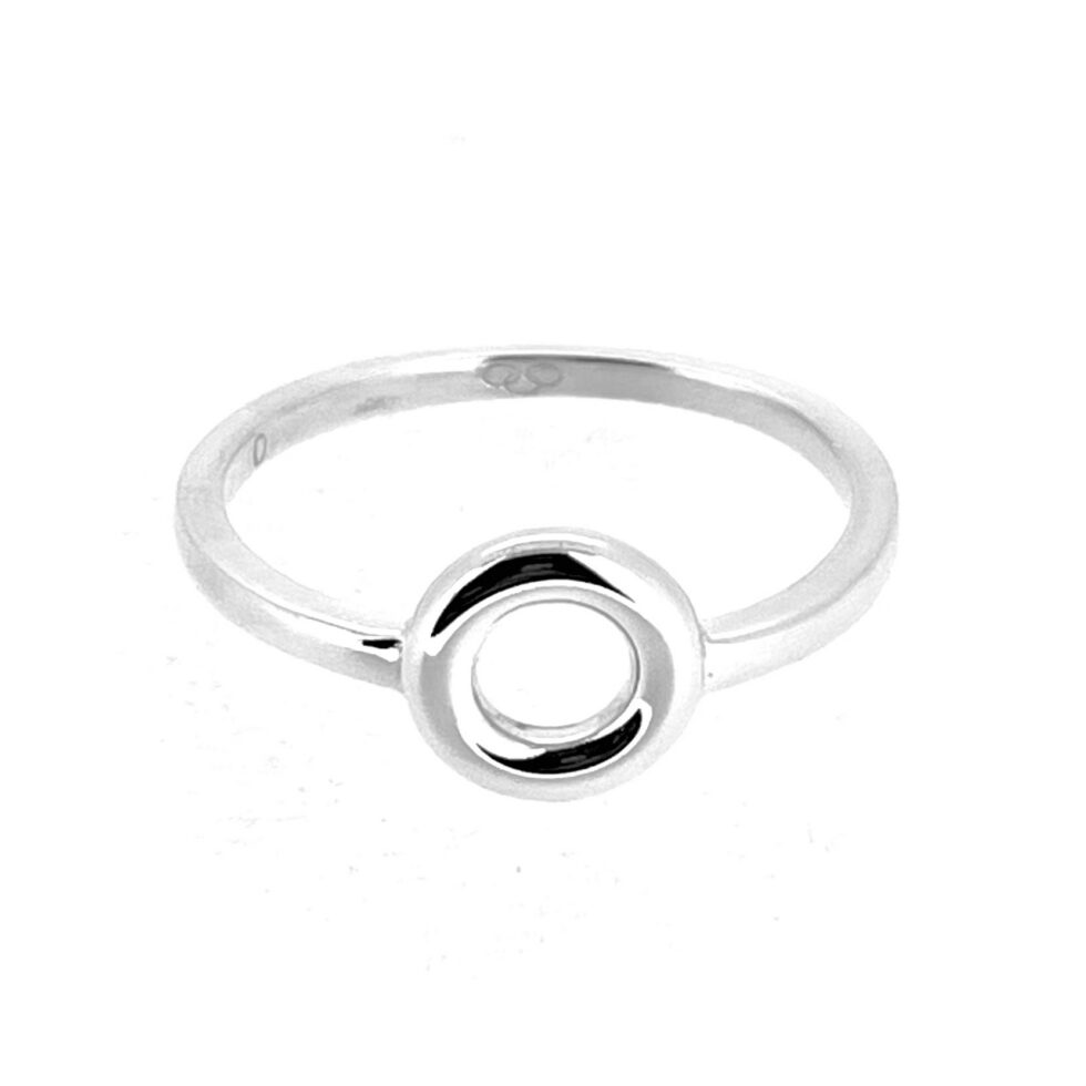 Vintage sterling silver Sweetie ring with circular halo motif