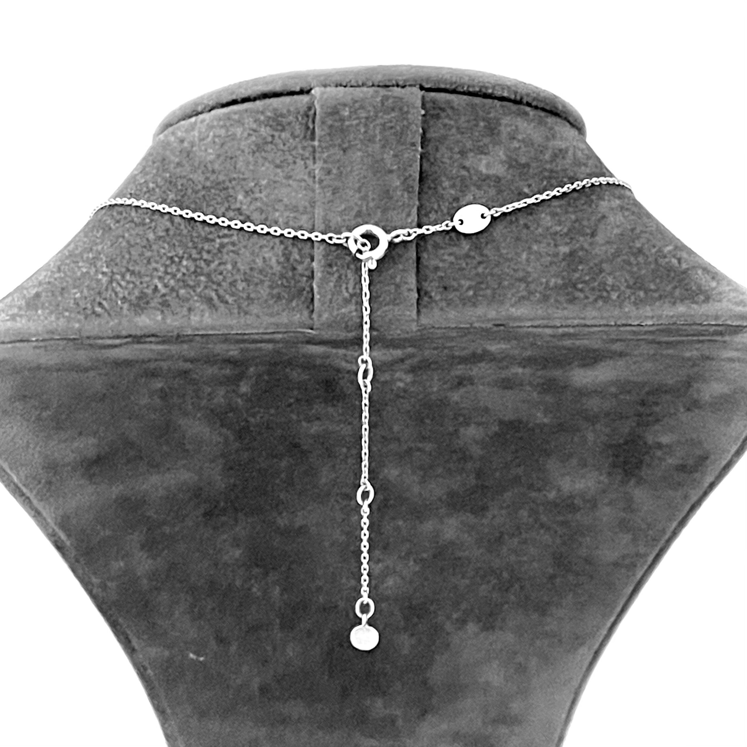 Hallmarked Links of London Sweetie Links necklace clasp detail