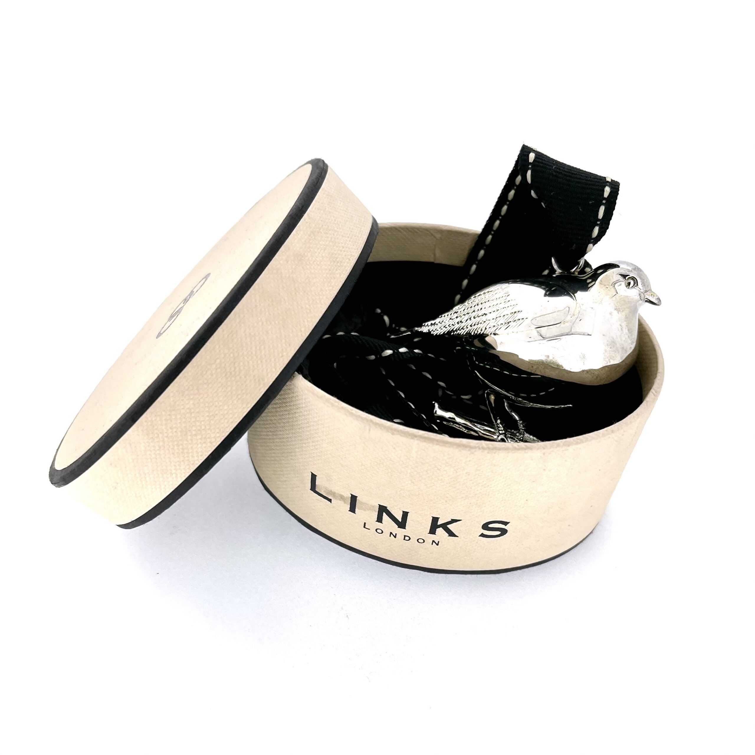 Vintage Links of London Robin Christmas Tree Bauble in original round gift box