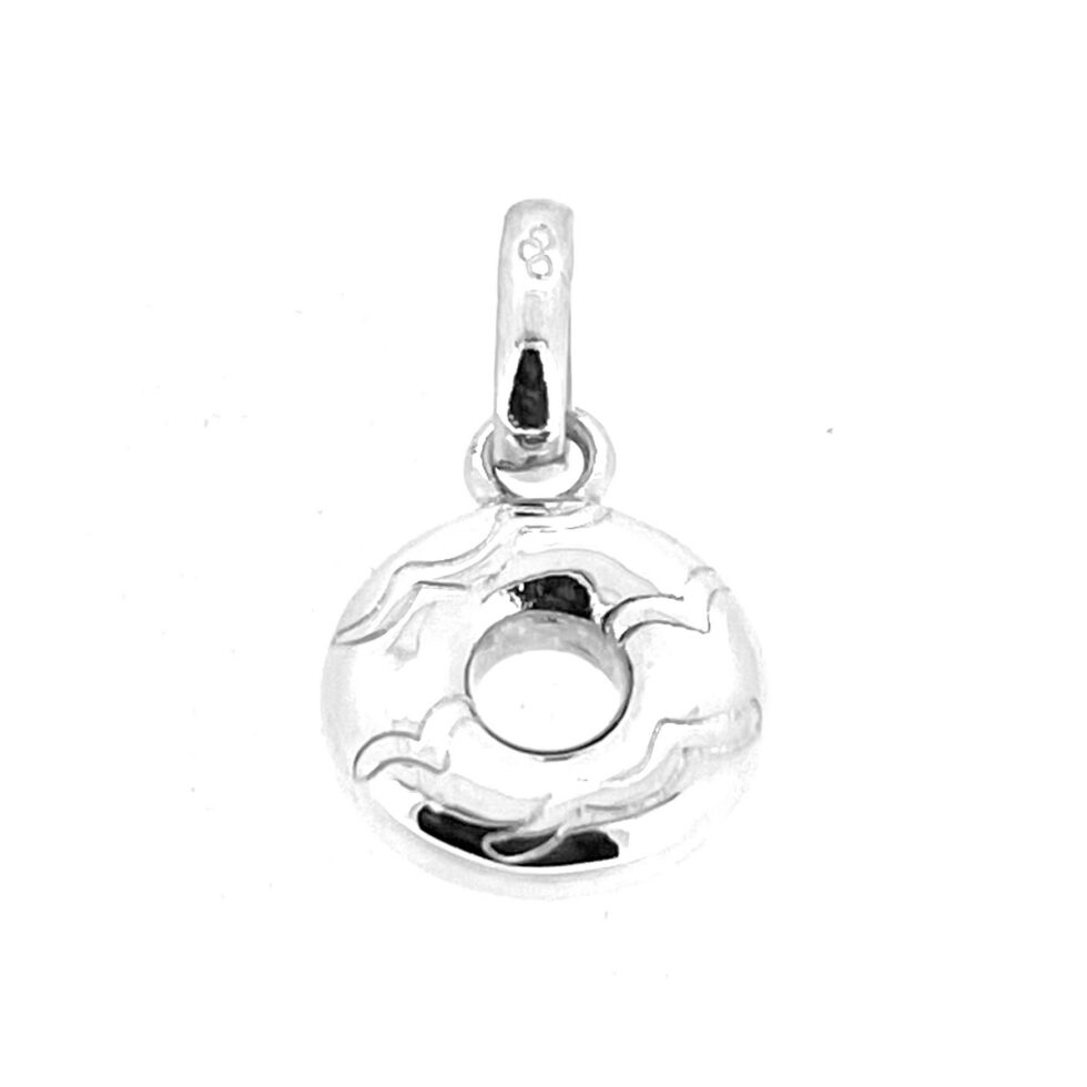 Links of London doughnut charm with oval bail and polished finish