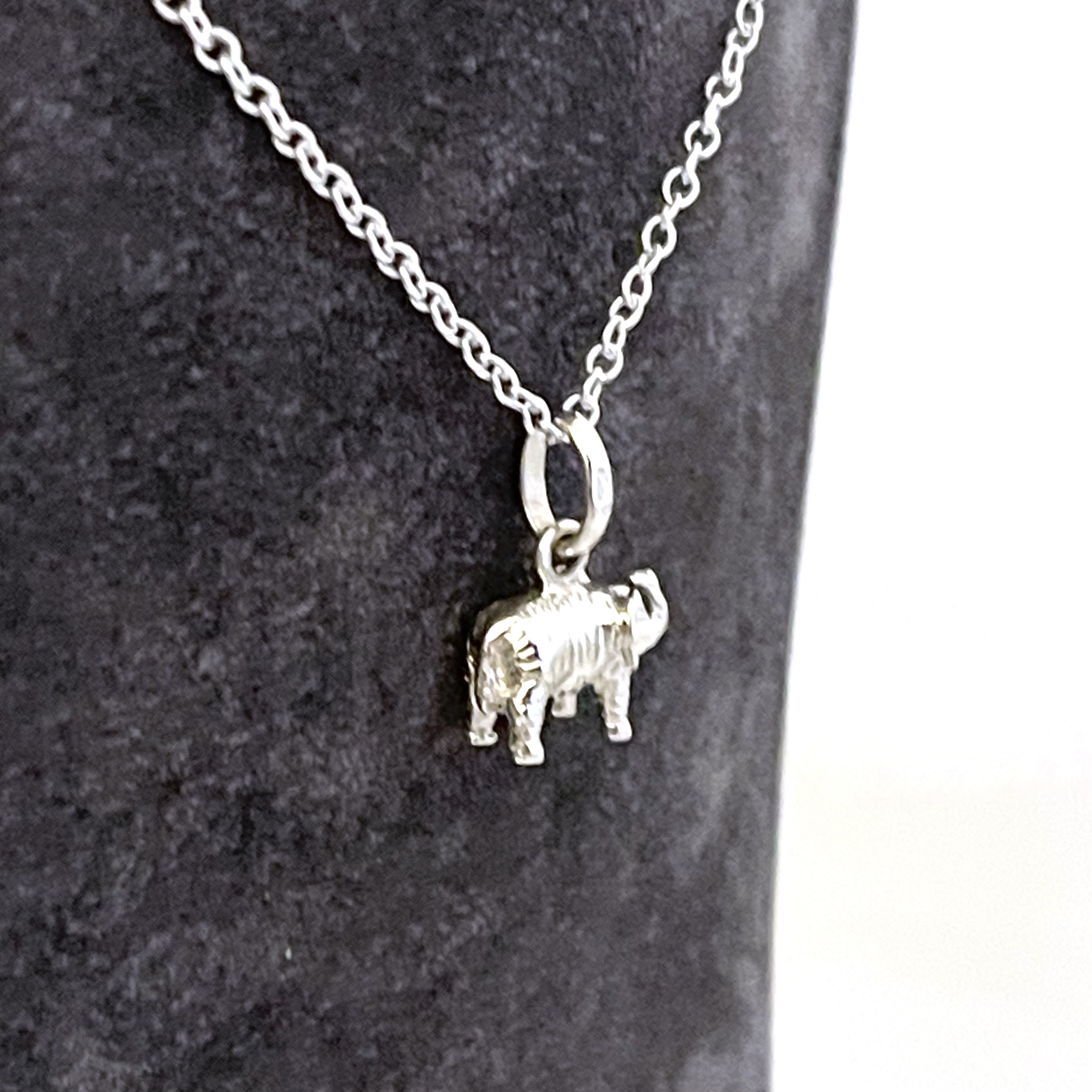 Vintage Links of London sterling silver elephant necklace