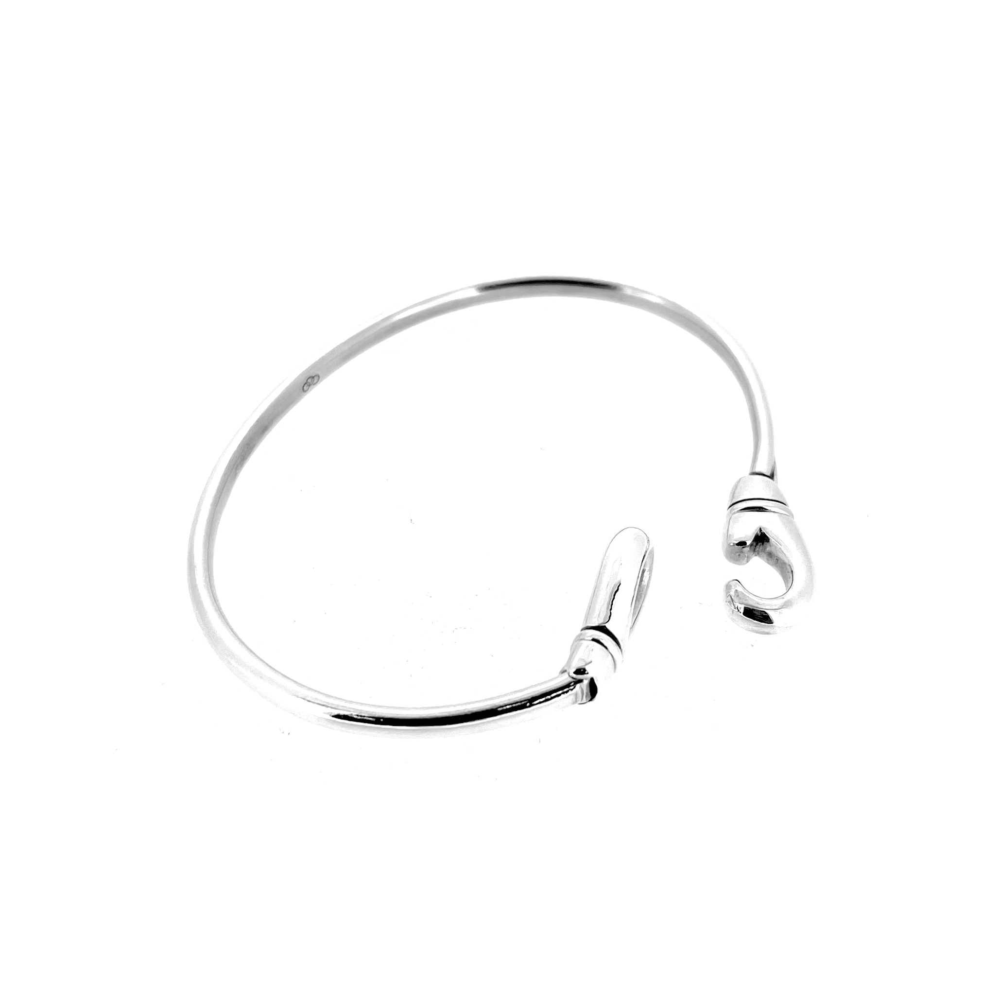 Links of London Karabiner Bangle open view showing hook clasp mechanism
