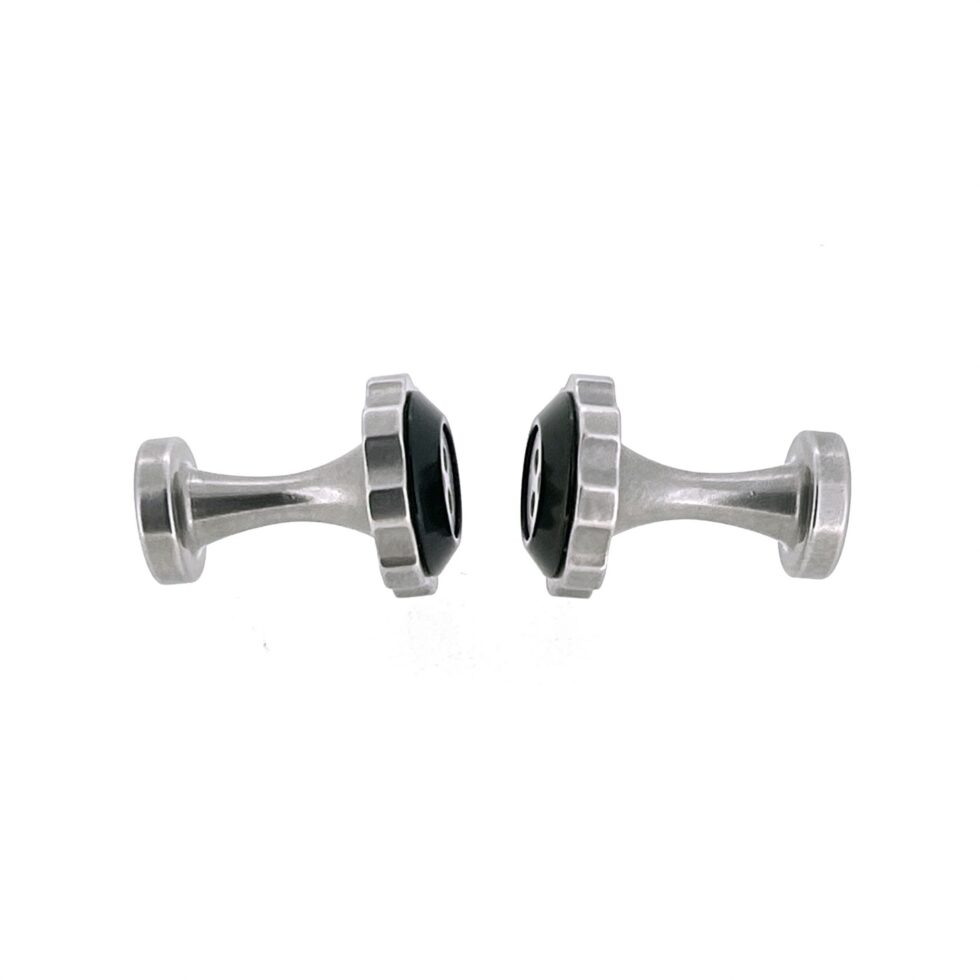 Side profile of Links of London McLaren screw cufflinks