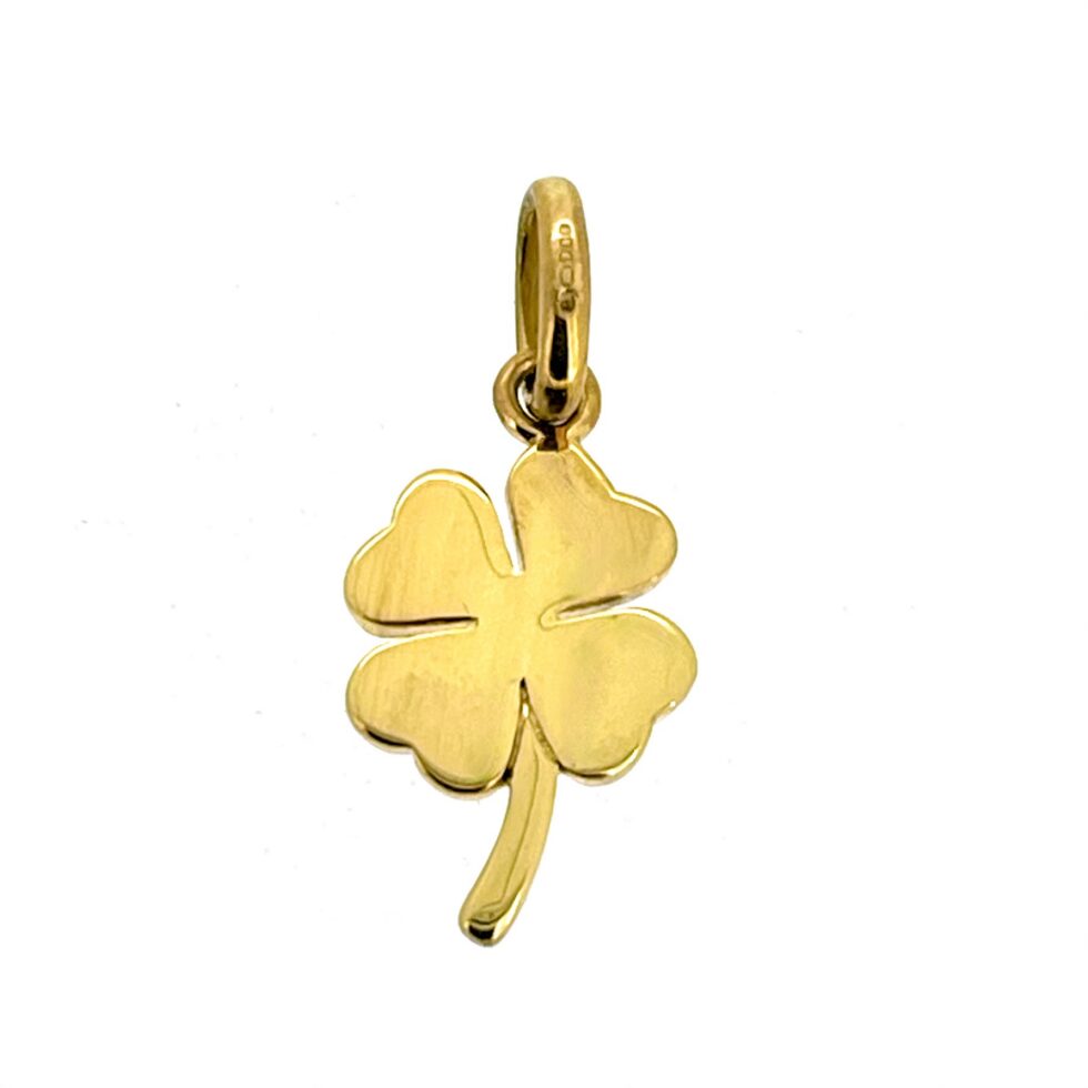 Vintage Links of London good luck charm with oval bail
