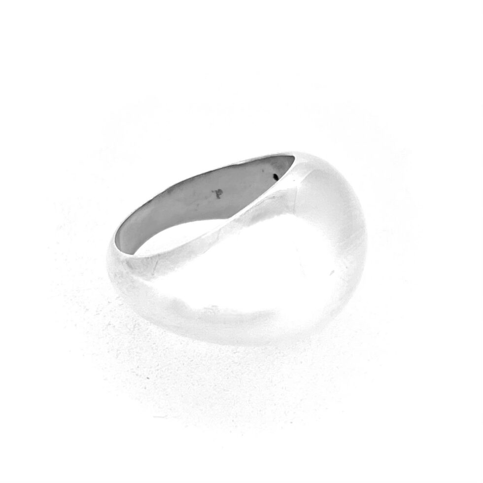 Links of London ring showing three-ring logo inside