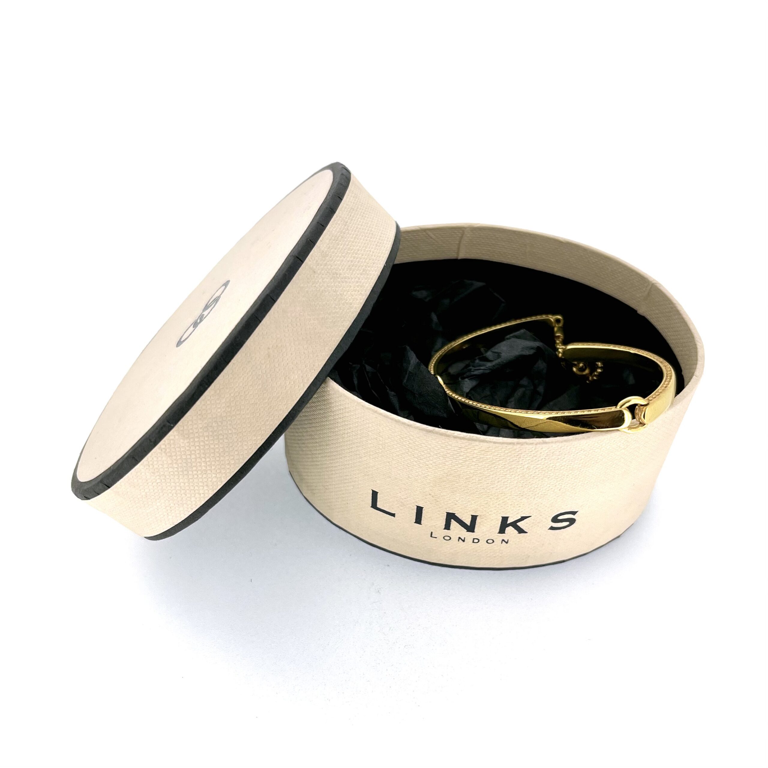 Narrative Bracelet showing 7mm connecting rings