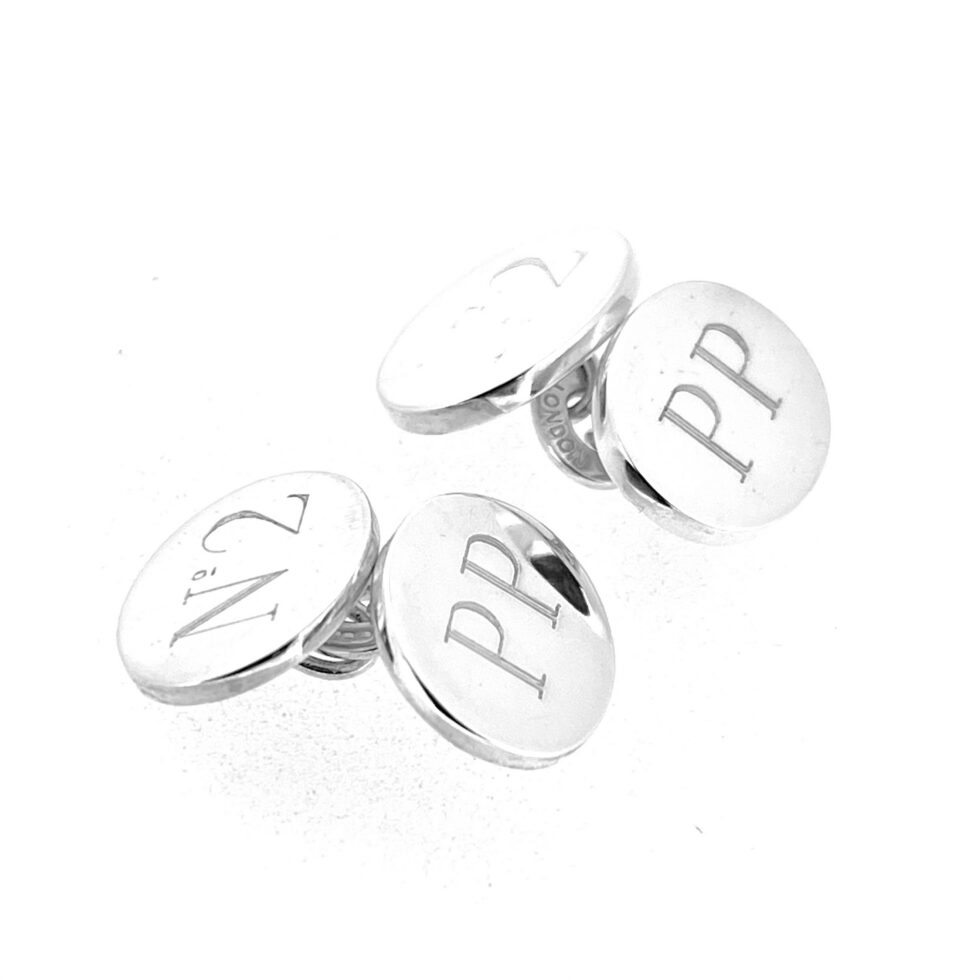 Sterling silver double-ended chain cufflinks measuring 19mm by 14mm