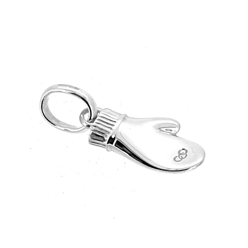 Reverse of mitten charm showing Links of London three-ring logo