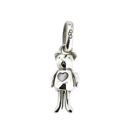 The pale heart inlay gives this little bear its identity.